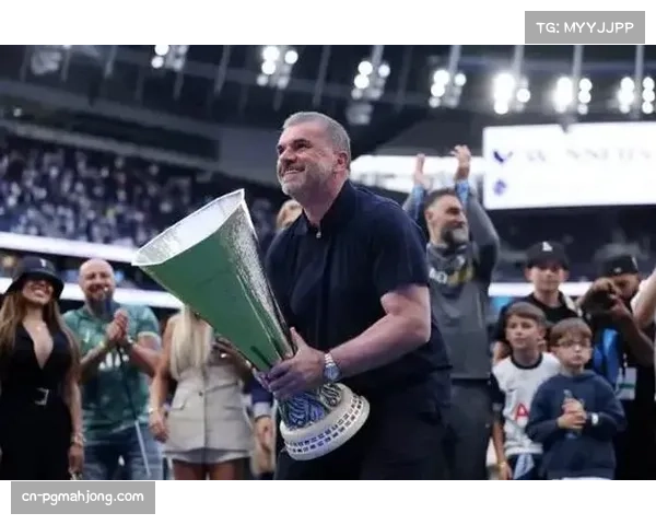 诺丁汉森林官方宣布主帅澳波下课 创纪录仅执教39天惨遭辞退